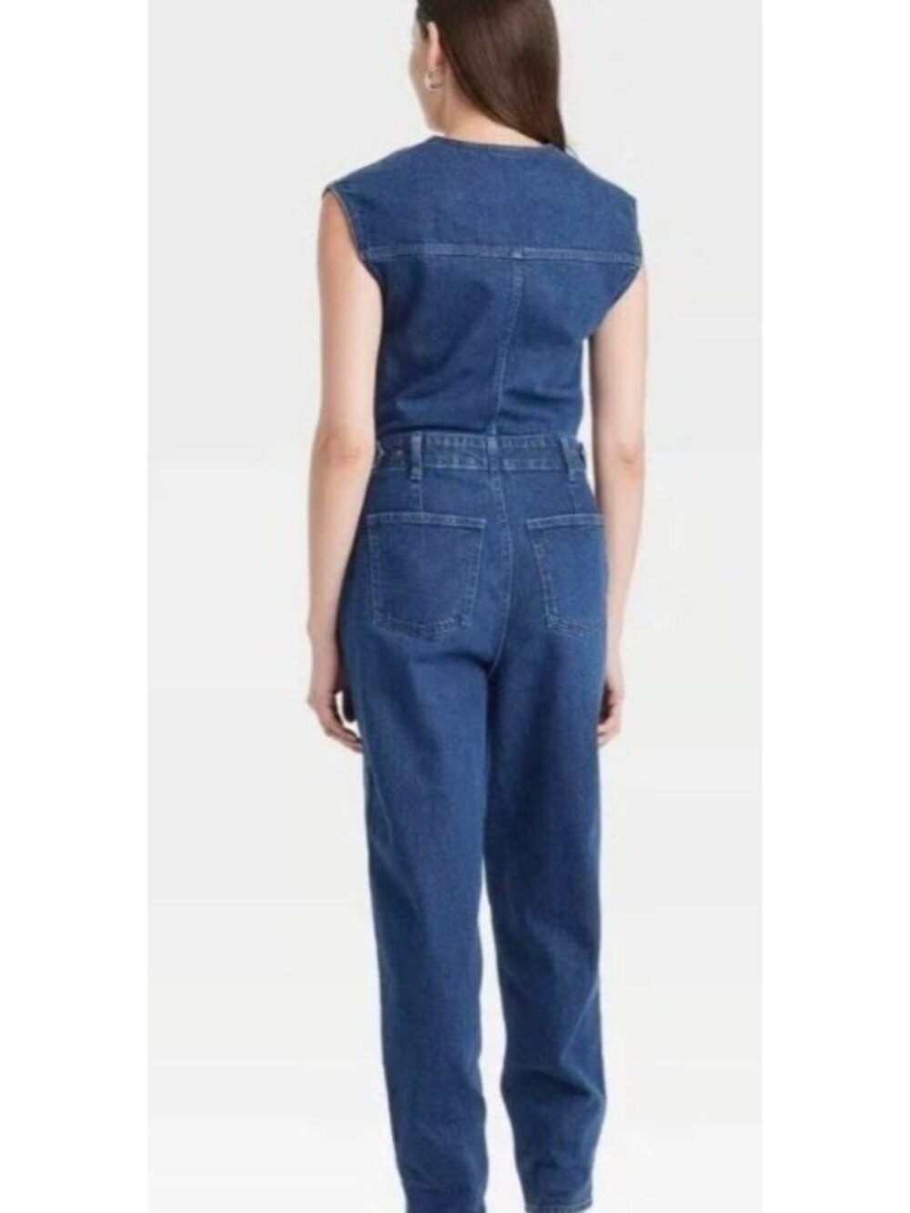 NWT Universal Thread Women's 8 Denim Jumpsuit Sleeveless Zip Front Blue J1747 - Picture 2 of 13